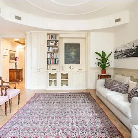 Center Luxury With Balcony Διαμέρισμα